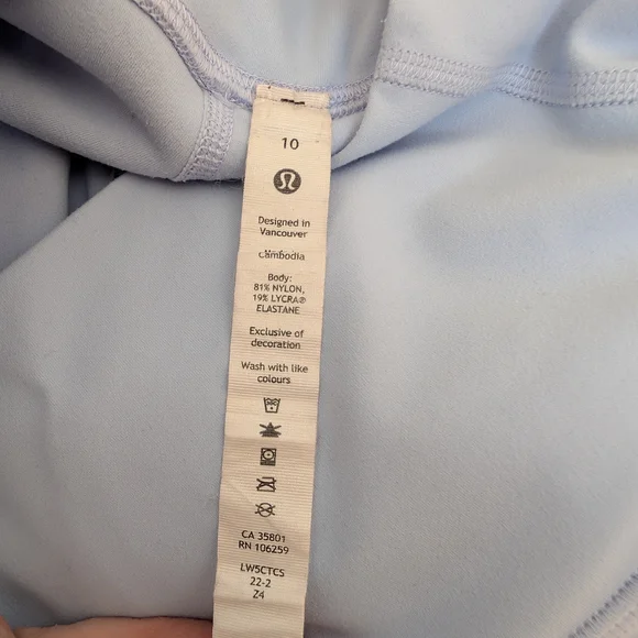 Lululemon Athletica Light Blue Activewear - Picture 5 of 5